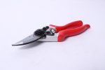 curved handle pruner