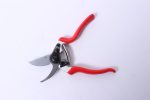 curved handle pruner